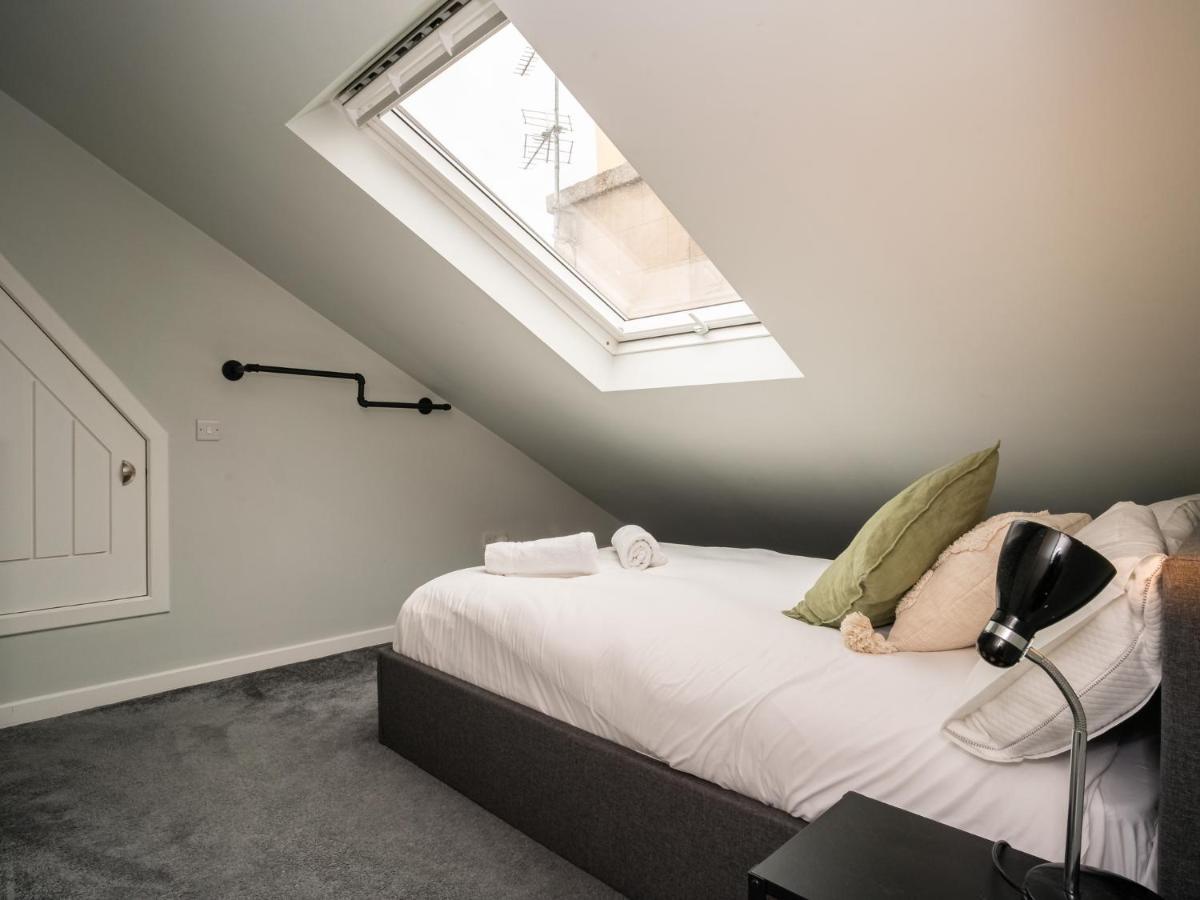 Pass The Keys Stunning 3 Bed Loft Style Apt With Free Parking Edinburgh Exterior photo